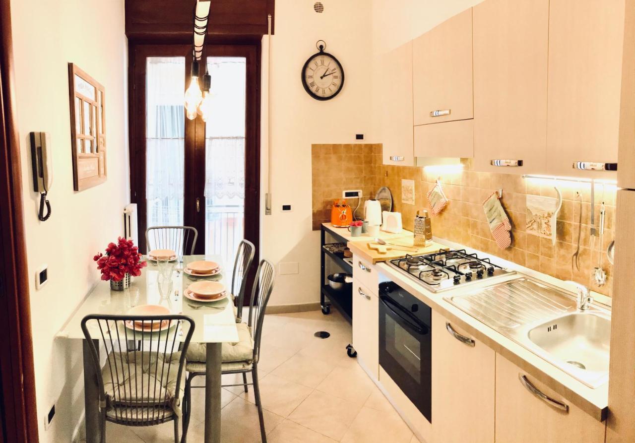 Salerno Historic Center Lovely Flat Экстерьер фото